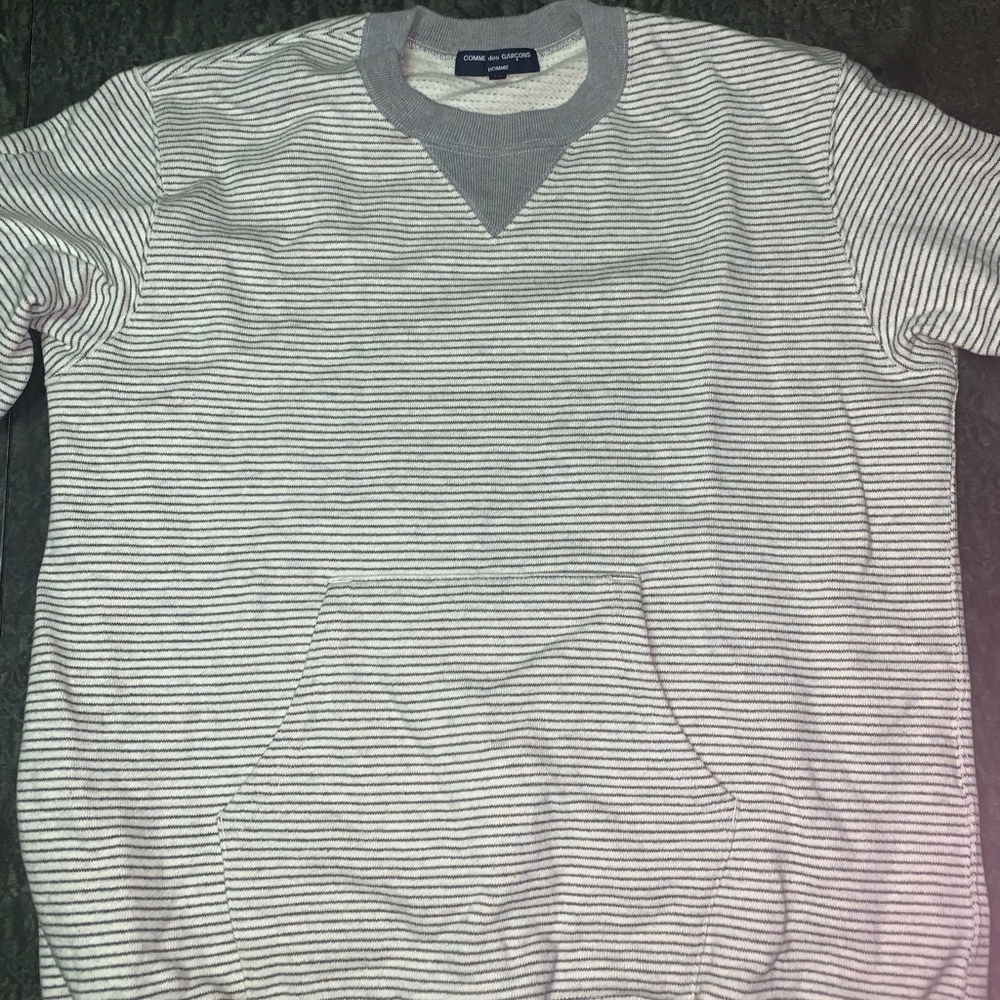 Comme des garçon stripped crew neck with pockets.